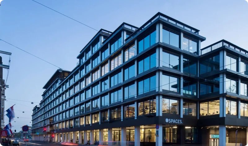 picture actual office spaces Amsterdam Garnet team